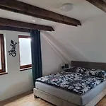 Uv * Banská Štiavnica
