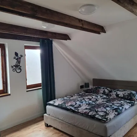 Uv * Banská Štiavnica