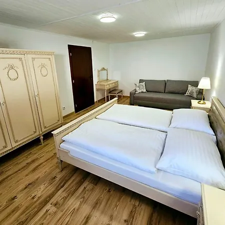 Uv * Banská Štiavnica