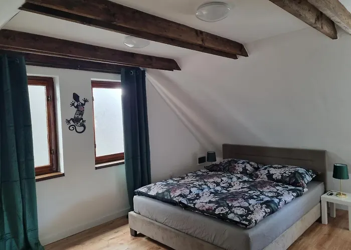 Uv * Banská Štiavnica